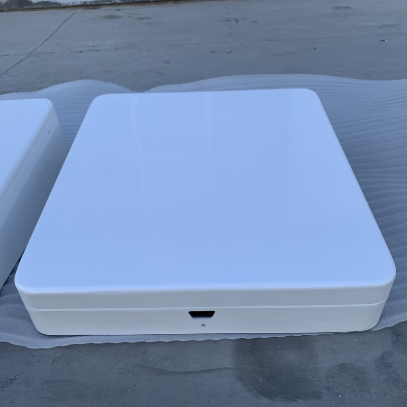 Radome with fan for Flat high performance starlink